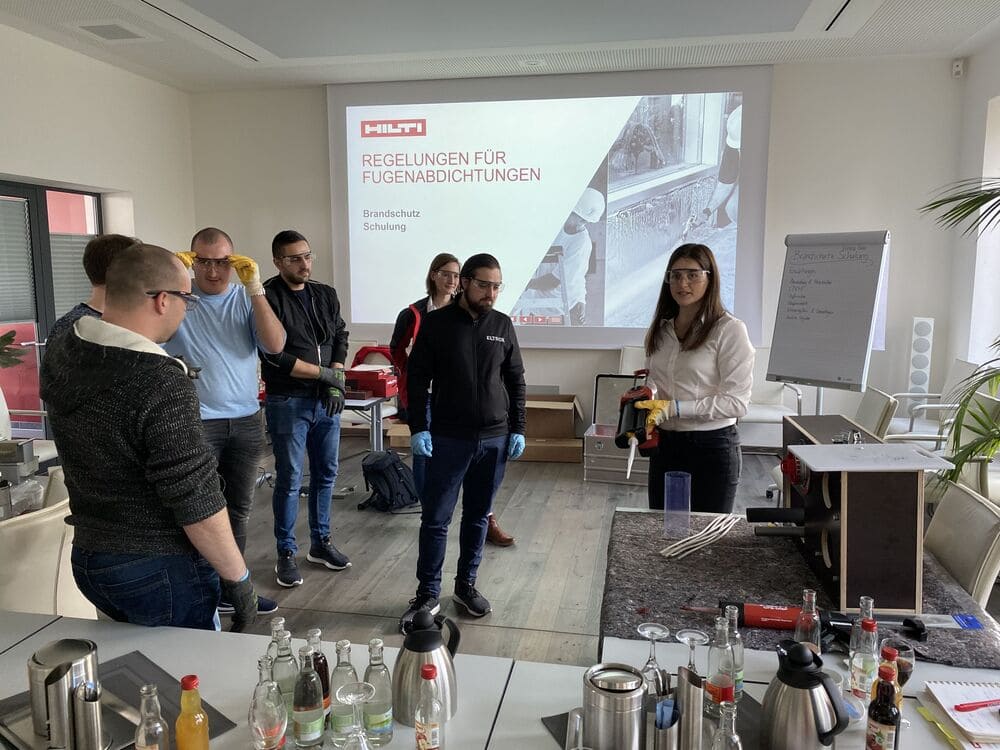 Brandschutzschulung – mit Firma HILTI